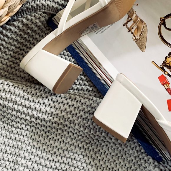 New🔥 White Crisscross Strap Low Block Heel Slide Sandal Square Open Toe Slip-On - Picture 5 of 6